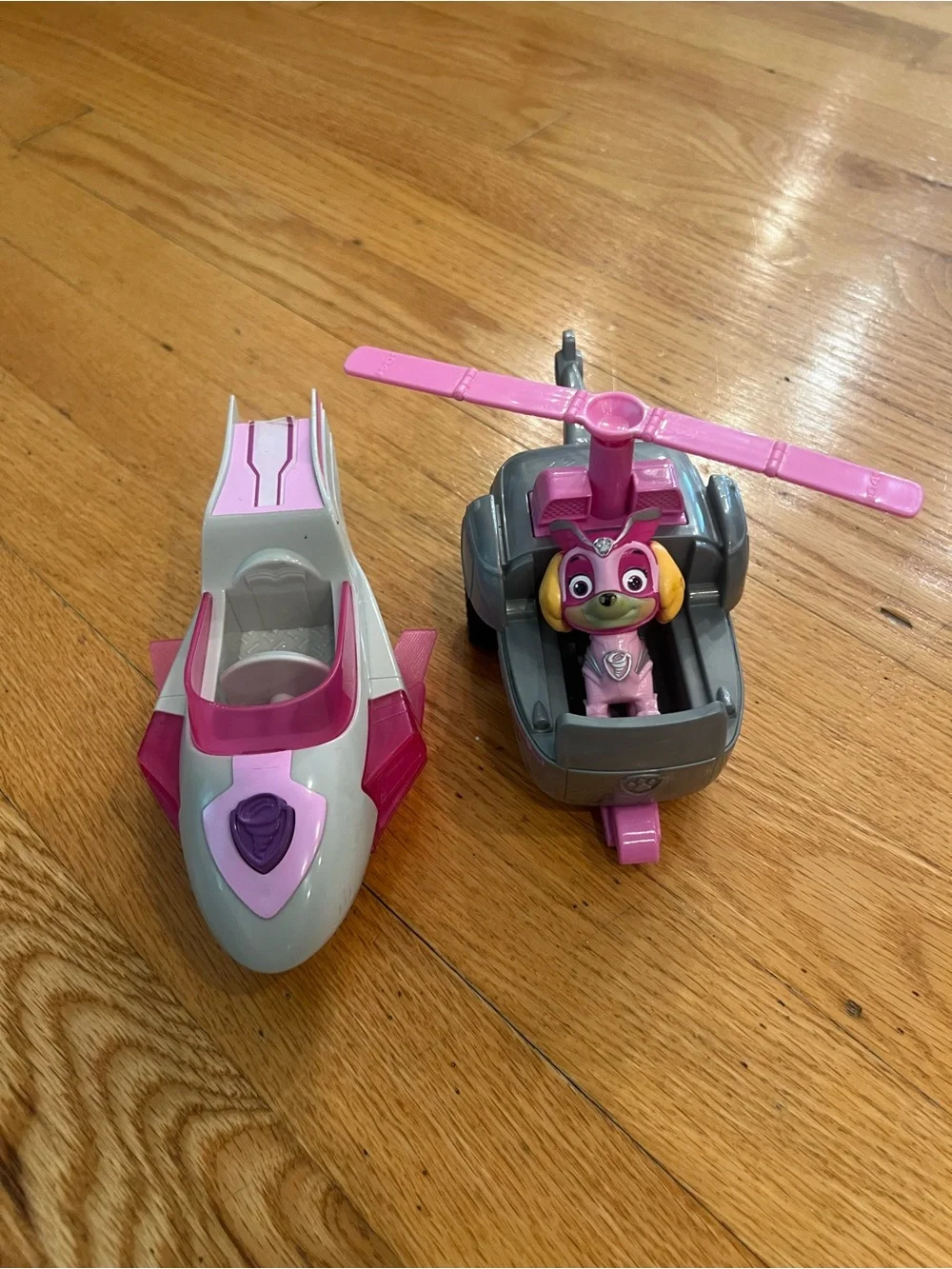 12 Paw Patrol Pink, Yellow & Green Rescue Vehicle Playset